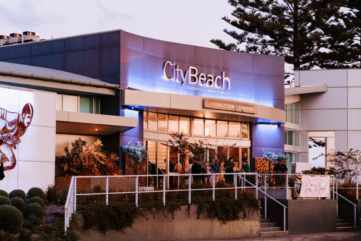 City Beach Wollongong Wedding and Events